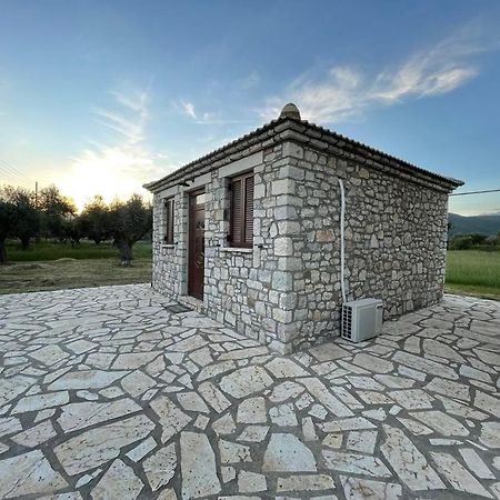 Πετρόχτιστο Διαμέρισμα Apartment Loggos Exterior photo